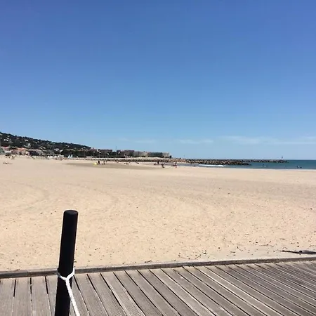 Pres De La Avec Parking A - Fr-1-338-104 *