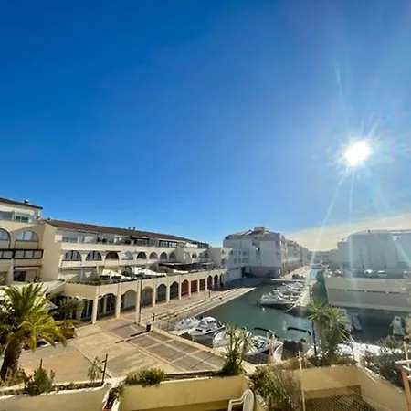 Apartment Pres De La Avec Parking A - Fr-1-338-104