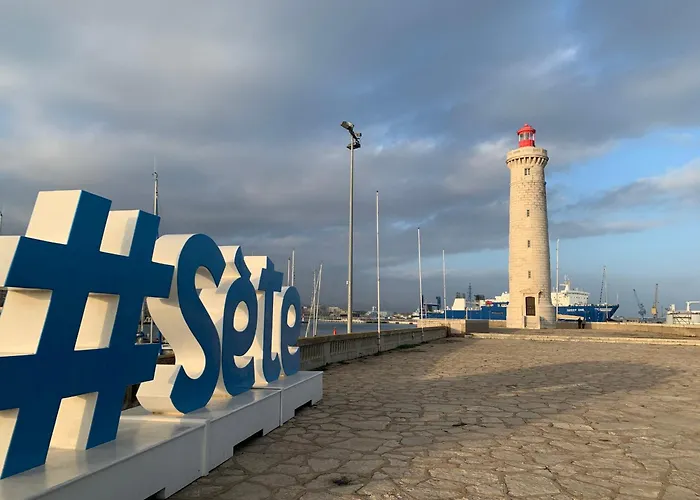 Pres De La Avec Parking A - Fr-1-338-104 Sète